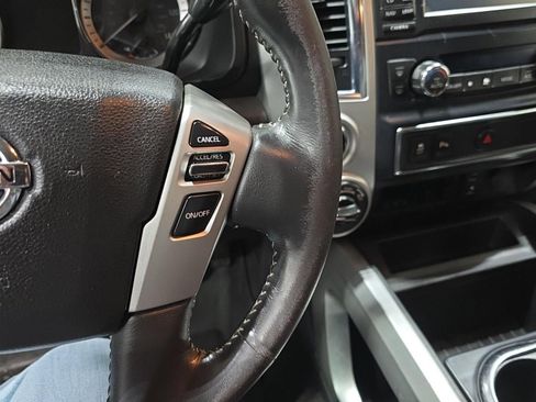 Used 2016 Nissan Titan PRO-4X image 13
