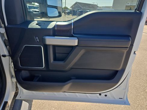 Used 2021 Ford F250 Lariat AWD/4WD image 29