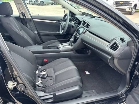 Used 2017 Honda Civic EX image 9