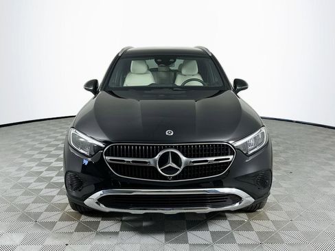 Used 2026 Mercedes-Benz GLC 300 4MATIC image 2