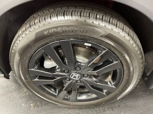 Certified 2026 Honda HR-V Sport image 9