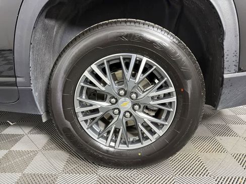 Certified 2024 Chevrolet Traverse LT image 37