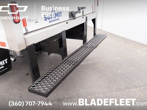 New 2024 Chevrolet Low Cab Forward RWD image 8