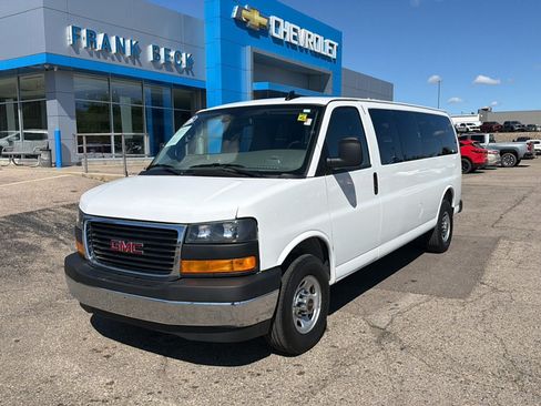 Used 2025 GMC Savana 3500 LT w/ LT Preferred Equipment Group RWD image 1