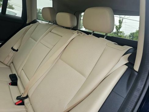 Used 2015 Mercedes-Benz GLK 350 4MATIC image 24
