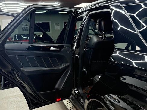 Used 2016 Mercedes-Benz GLE 63 AMG 4MATIC image 26