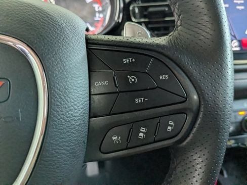 Used 2025 Dodge Durango GT AWD/4WD image 21