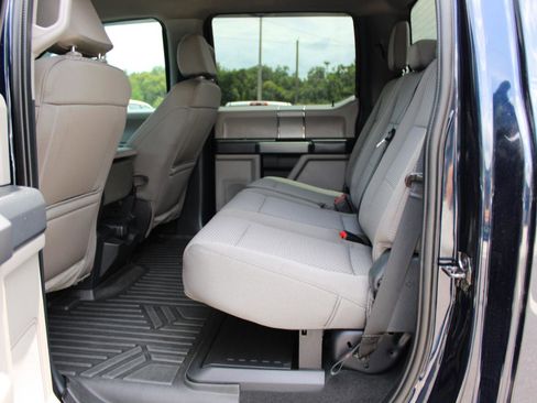 Used 2022 Ford F250 4x4 Crew Cab Super Duty image 20