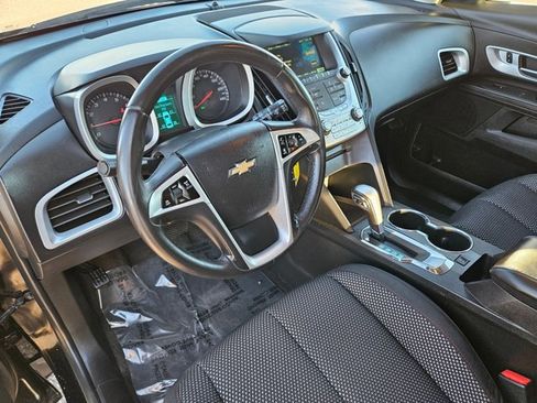 Used 2015 Chevrolet Equinox LT image 12