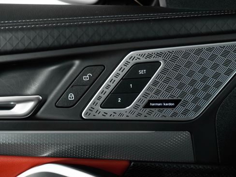 Used 2025 BMW X2 M35i image 23