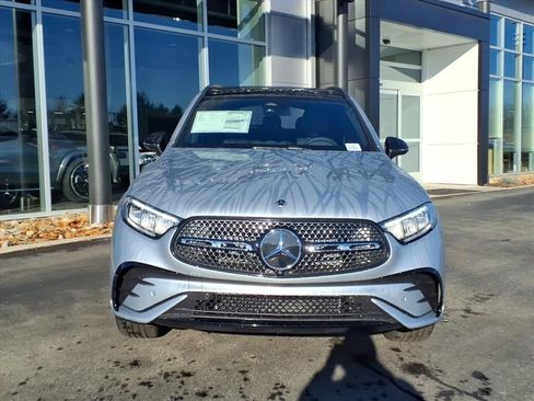Certified 2026 Mercedes-Benz GLC 300 4MATIC image 9