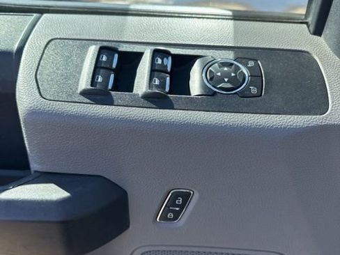 Used 2020 Ford F250 XL w/ Power Equipment Group image 11