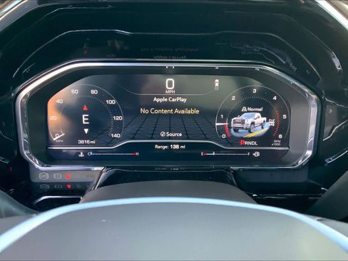 Used 2025 GMC Sierra 2500 SLT w/ SLT Convenience Package image 24