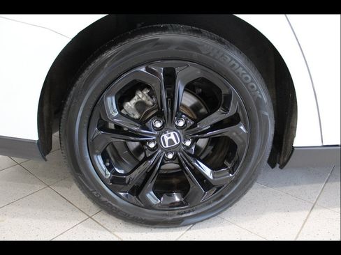 Certified 2025 Honda Accord SE image 11