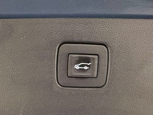Used 2024 Buick Envista Sport Touring w/ Convenience I Package FWD image 13