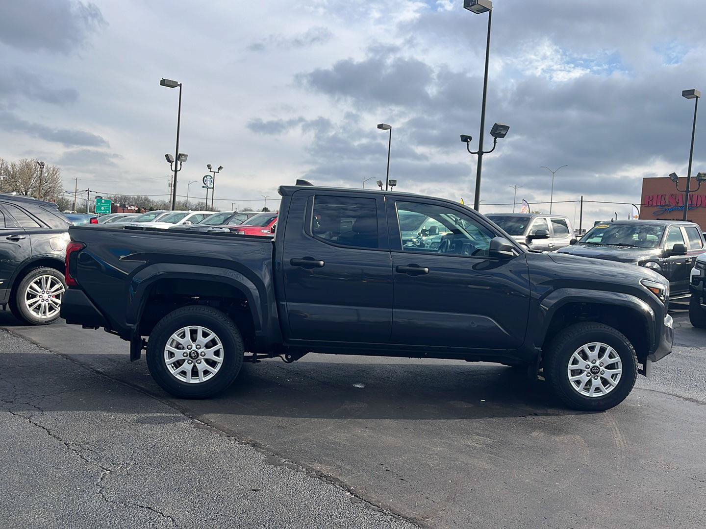 Used 2024 Toyota Tacoma SR AWD/4WD image 6