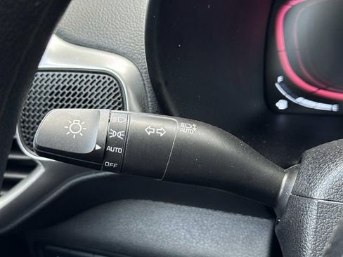 Used 2025 Kia Soul LX w/ LX Technology Package image 26