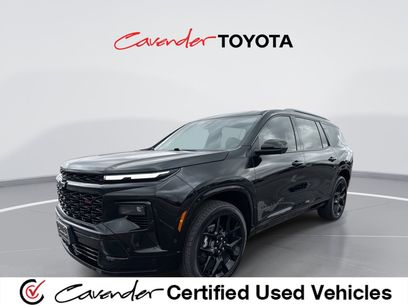 Used 2025 Chevrolet Traverse RS