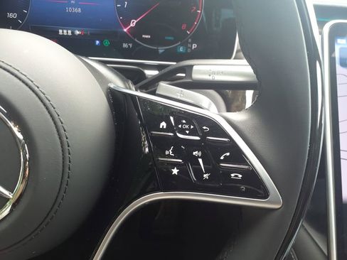 Certified 2024 Mercedes-Benz S 580 4MATIC Sedan image 26