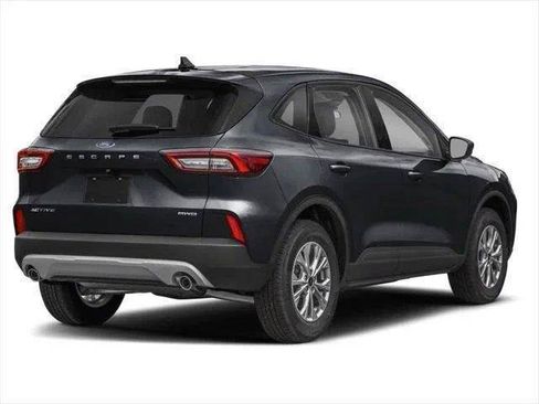 Used 2025 Ford Escape Active AWD/4WD image 46