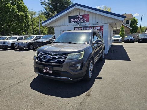 Used 2016 Ford Explorer Limited FWD image 4