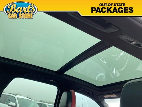 Used 2017 Porsche Cayenne Platinum Edition image 13