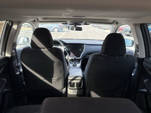 Used 2025 Subaru Outback Premium image 13