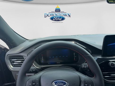 Used 2026 Ford Escape ST-Line FWD image 10