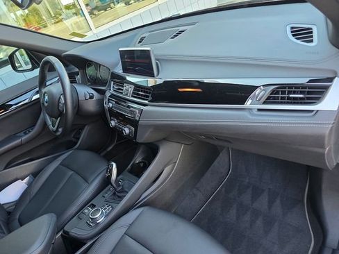 Used 2021 BMW X1 sDrive28i image 22