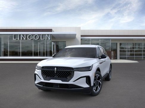 New 2025 Lincoln Nautilus Premier w/ Equipment Group 102A AWD/4WD image 2