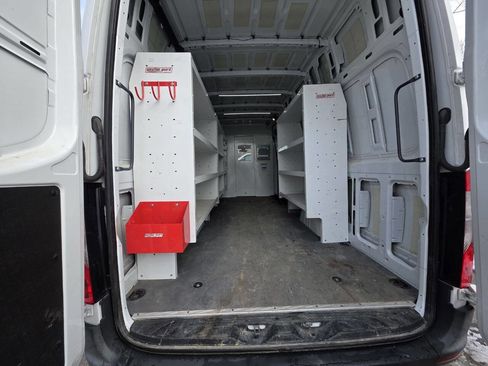 Used 2020 Mercedes-Benz Sprinter 2500 w/ Driver Convenience Package image 21