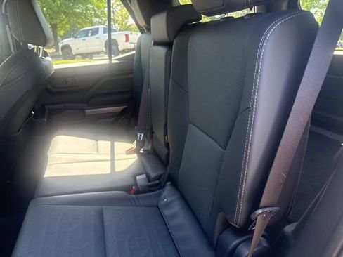 Used 2025 Toyota 4Runner TRD Off-Road Premium image 22