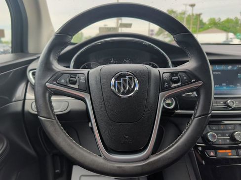 Used 2020 Buick Encore Preferred FWD image 11