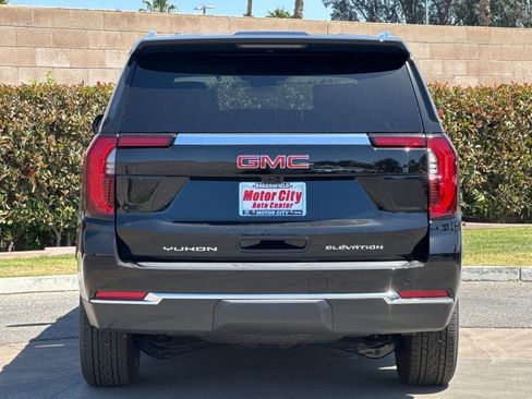 New 2026 GMC Yukon Elevation w/ Elevation Premium Package AWD/4WD image 5