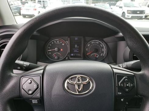 Used 2020 Toyota Tacoma SR image 22