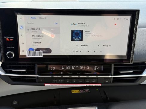 New 2026 Toyota Sienna XLE image 27