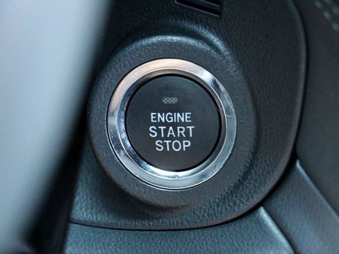 Used 2025 Subaru Outback Premium image 13