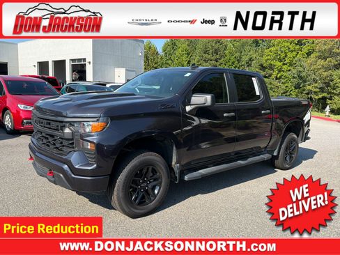 Used 2024 Chevrolet Silverado 1500 Custom Trail Boss w/ LPO, Dark Essentials Package AWD/4WD image 1