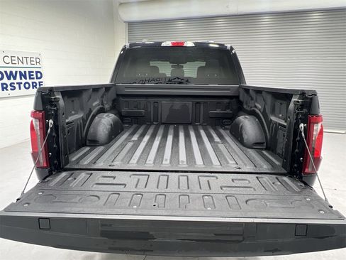 Used 2024 Ford F150 XLT image 23
