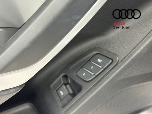 Used 2025 Audi Q3 2.0T Premium w/ Convenience Package image 35