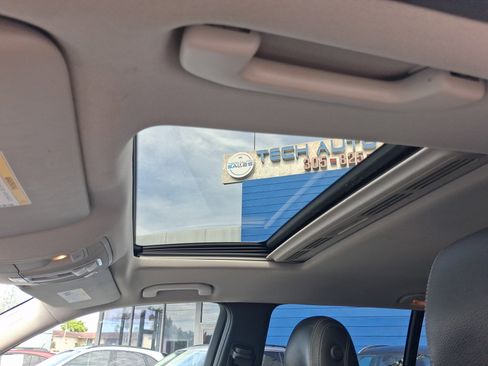 Used 2016 Mercedes-Benz GL 450 4MATIC image 11