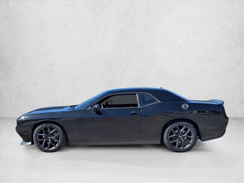Used 2019 Dodge Challenger GT w/ Blacktop Package image 9