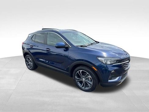 Used 2023 Buick Encore GX Select FWD image 3