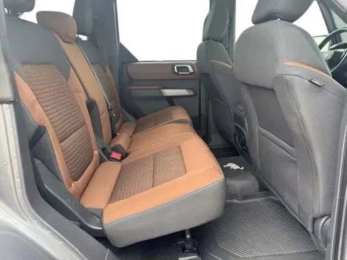 Used 2023 Ford Bronco Outer Banks w/ Sasquatch Package AWD/4WD image 15