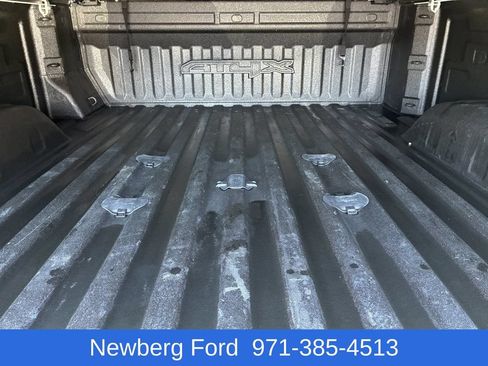 Used 2024 GMC Sierra 2500 AT4X AWD/4WD image 17