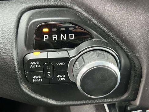 Used 2019 RAM 1500 Big Horn image 28