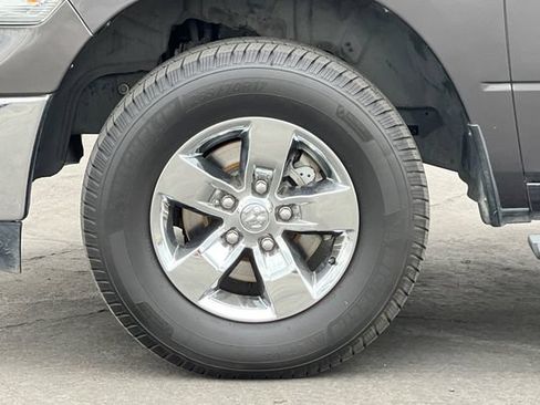Used 2017 RAM 1500 Classic SLT RWD image 32