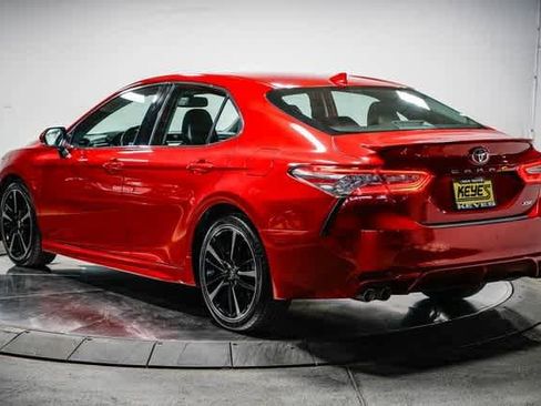 Certified 2019 Toyota Camry XSE image 4