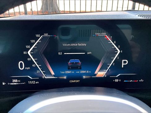 Certified 2023 BMW 330i Sedan w/ M Sport Package image 25