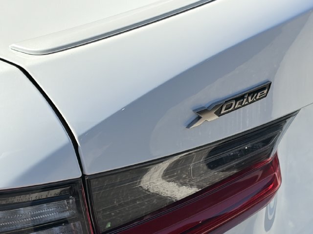 Used 2020 BMW M340i xDrive w/ Premium Package AWD/4WD image 8